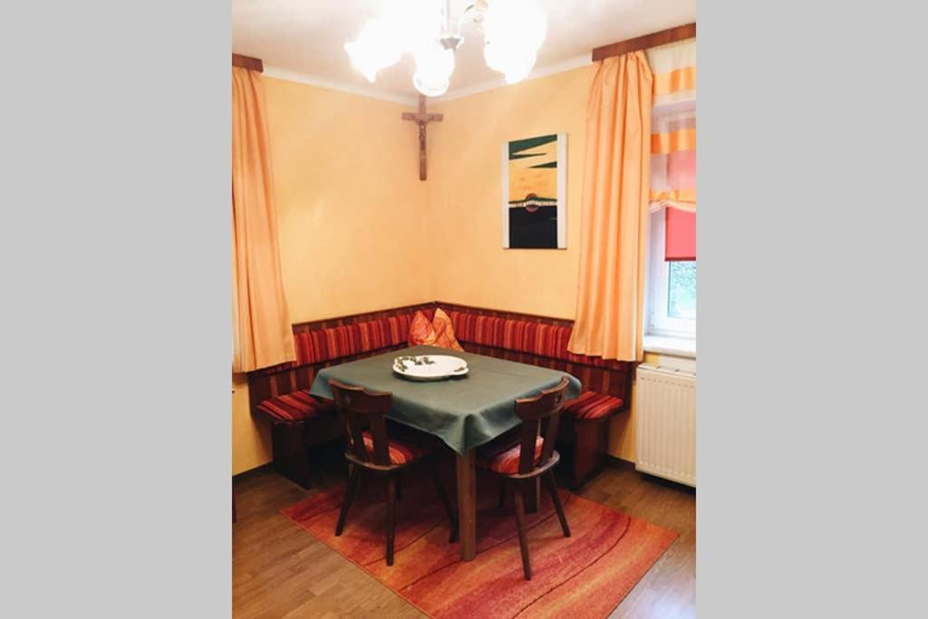 Gemuetliches Ferienhaus Am Waldrand Tröpolach Exteriör bild