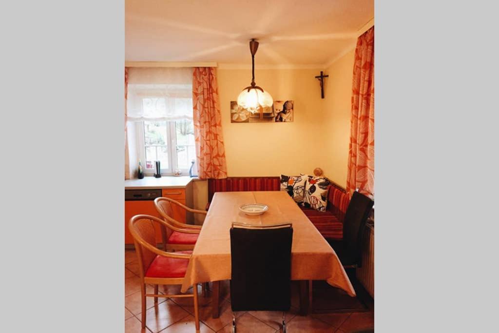 Gemuetliches Ferienhaus Am Waldrand Tröpolach Exteriör bild