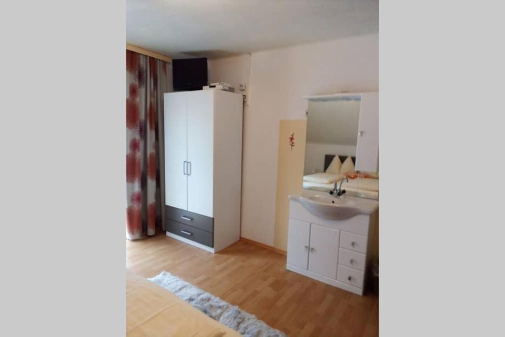 Gemuetliches Ferienhaus Am Waldrand Tröpolach Exteriör bild